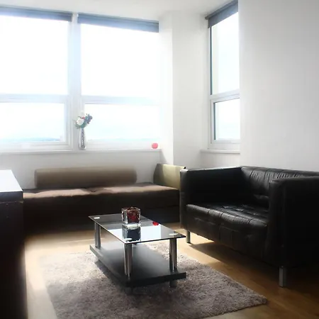 Flat 405 One Bedroom Apartment Birmingham Exterior photo