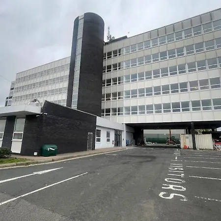 Flat 405 One Bedroom Apartment Birmingham Exterior photo